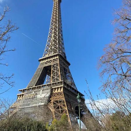 Small Studio Near Eiffel Tower Parigi Esterno foto